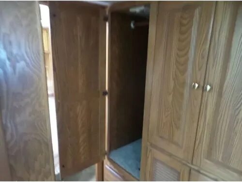 Gallery image 42